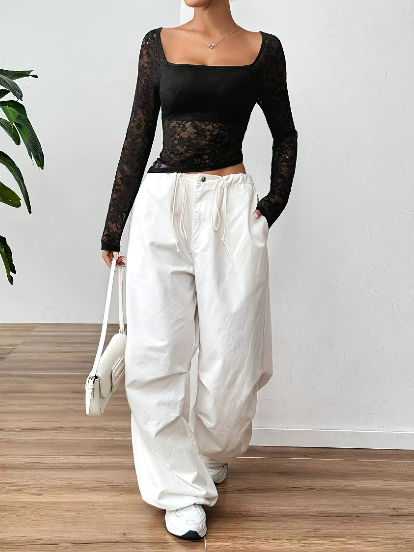 exposed navel short solid color