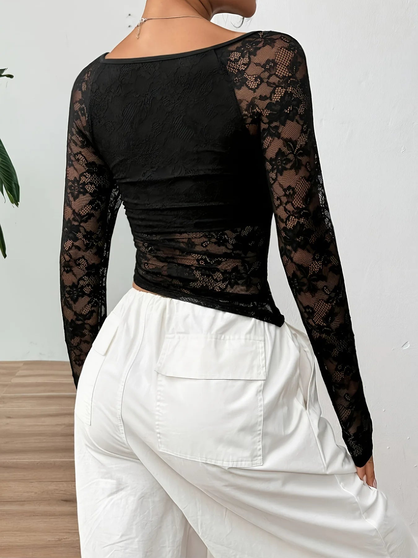 exposed navel short solid color