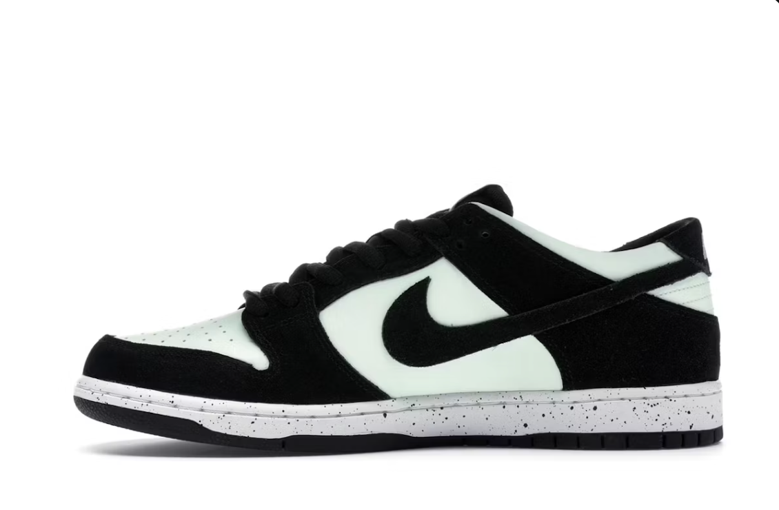 Nike SB Dunk Low Barely Green