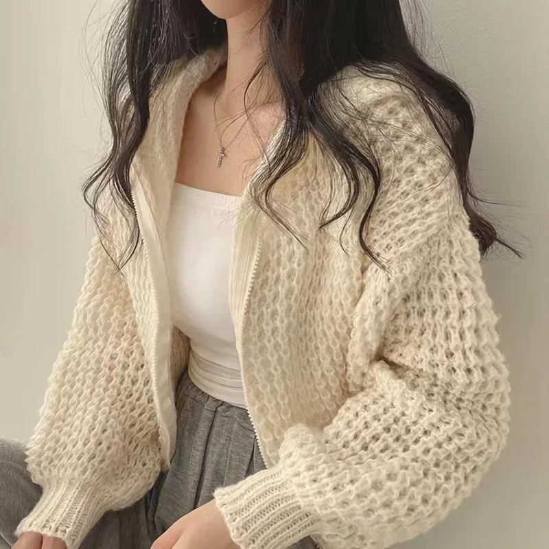 Chic Cropped Cardigan
